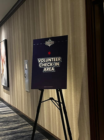 Volunteer Check-In at NAHJ Chicago 2025
